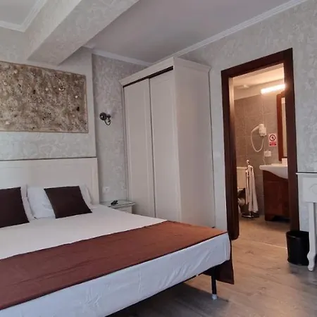 بيت ضيافة Elegante إيفوري نورد
